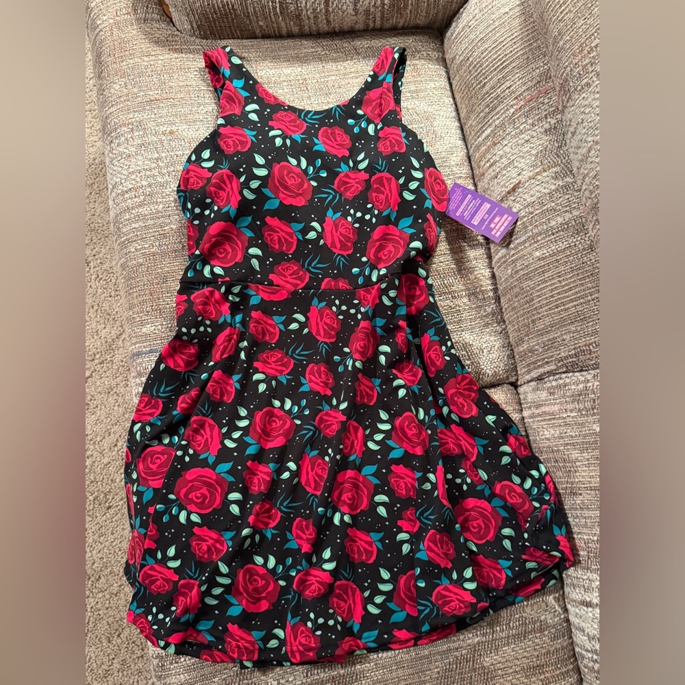 PopFit Flare Dress PRETTY ROSES- NEW Size XL. Limited availability pattern.